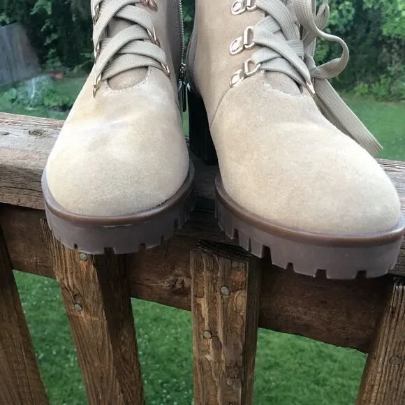 Karl Lagerfeld pearl and gold stud embellished leather lace up boots, size 10 - Picture 6 of 15